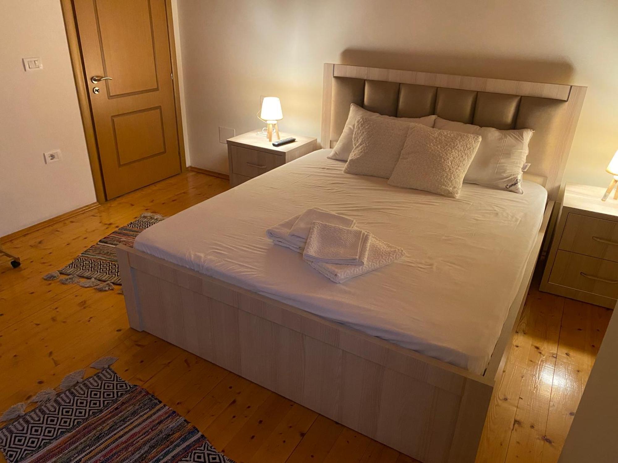Villa Berat Eksteriør bilde